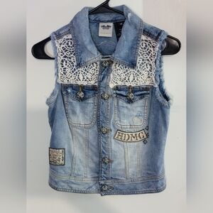 Harley Davidson Light Wash Denim Vest with Crochet Skull On Back Size XS